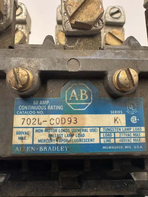 Allen-Bradley AC Lighting Contactor 702L-COD93 - Image 2