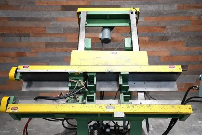 Lancaster #1861-B, clamp assembly 2-way frame clamping machine, motorized open/close - Image 3