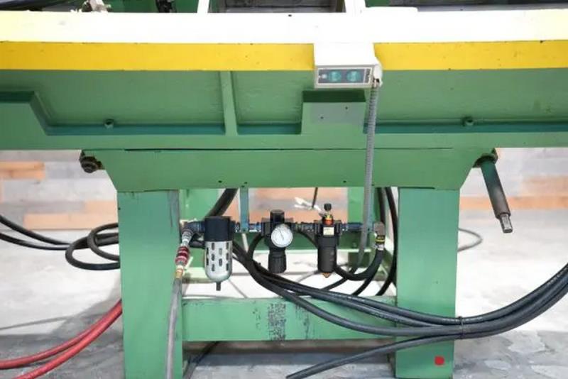 Lancaster #1861-B, clamp assembly 2-way frame clamping machine, motorized open/close - Image 4