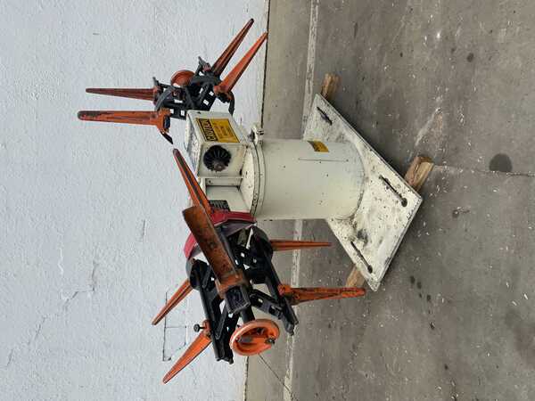 1600 lb. Cooper Weymouth #2RD, uncoiler, 18" width, 48" outside dimensions, 11.5"-17.5" ID, manual expansion - Image 1