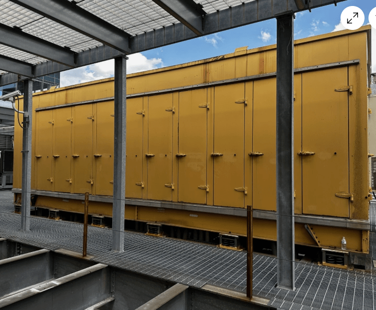 1500 KW Caterpillar #3512, Diesel Generator Set w/ Paralleling Switchgear, 480 Volts, 1800 RPM, 8000 amp - Image 5