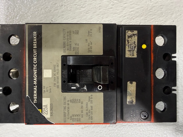 225 Amps, Square D #KAL36225, Molded Case Thermal-Magnetic Circuit Breaker, 3-pole, 240/480/600 VAC, 250 VDC - Image 1