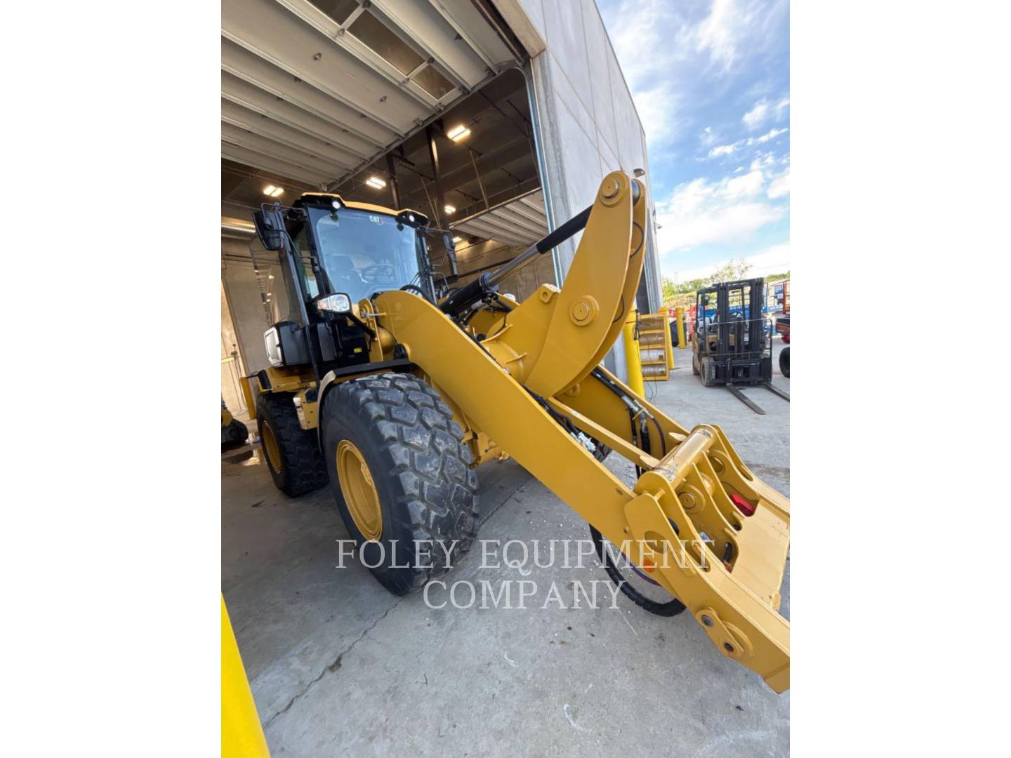 Cat 930-14HL, Wheel Loader, 1388 hours, S/N: F3S00910, 2024 - Image 2
