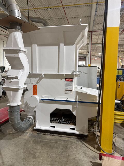 Vecoplan #RG-42/30, single shaft shredder, 42" x 48" opening, 30 HP, 2003 - Image 3