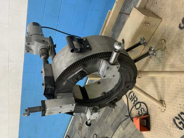 Victaulic #VG-412, orbital cut grooving tool, 4"-12" pipe capacity, mounted on portable stand - Image 3