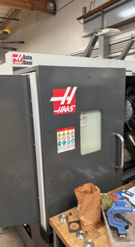 Haas #ST-20Y, CNC Turning Center, 31.7" swing, 21" machining length, 11.75" turning diameter, 8" chuck, 2.5" - Image 1