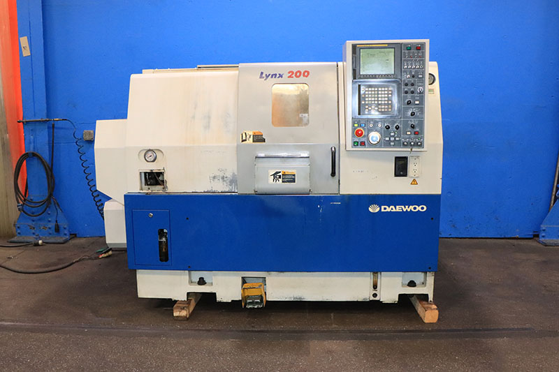 Daewoo Doosan #Lynx-200LC, CNC lathe, 18.1" swing, collet chuck, 1.5" bar, 19.6" centers, 11.02" dia., 19.68" - Image 1