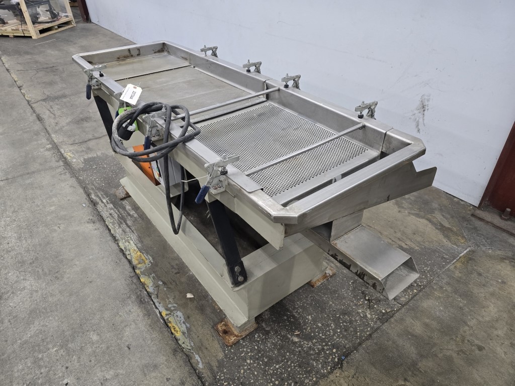 22" x 72" MGB Engineering, classifier, 3 separations, 1/8" fines & 1/4" overs screens, 1.5 HP Weg motor, 2016 - Image 7