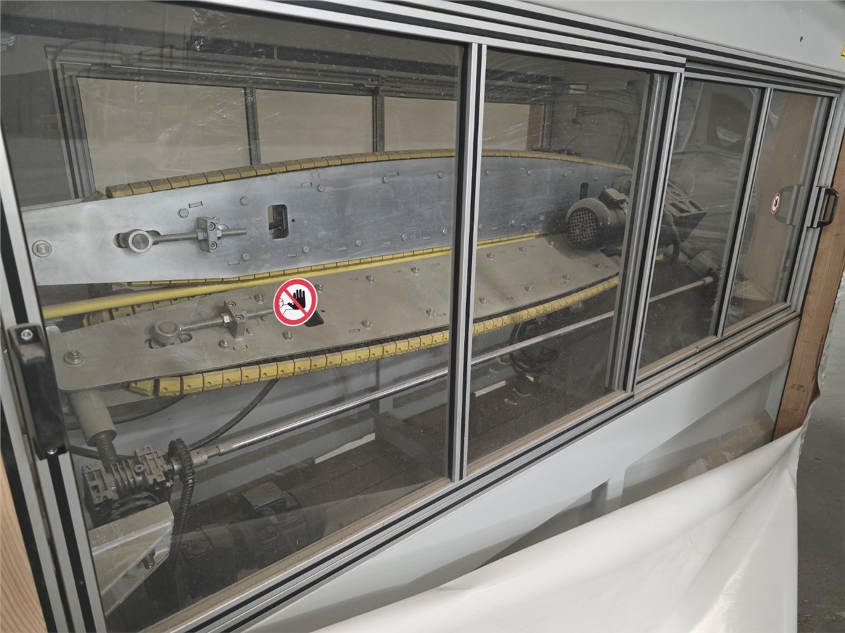 Davis Standard, pipe manufacturing line, 1/2"-1" HDPE pipe, 2.5" extruder 42:1 L/D, vacuum bath, haul off - Image 3