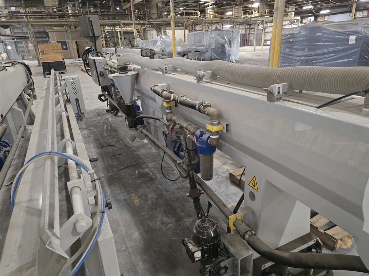 Davis Standard, pipe manufacturing line, 1/2"-1" HDPE pipe, 2.5" extruder 42:1 L/D, vacuum bath, haul off - Image 8
