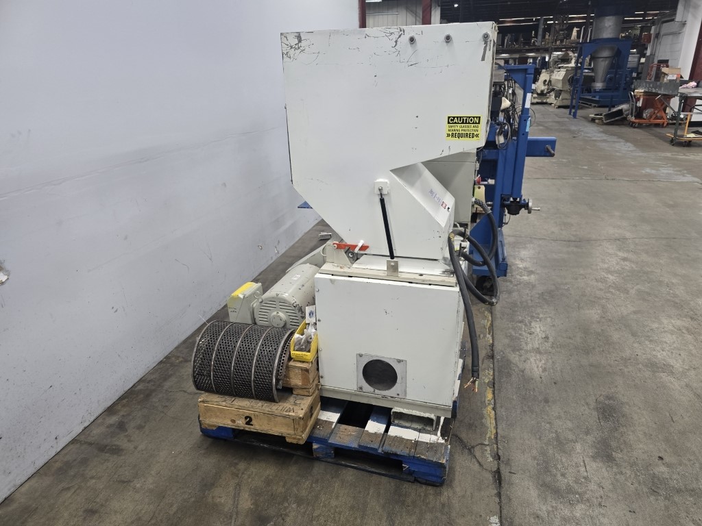 12" x 16" Whitaker/Granutec #TFG-1216, plastic granulator, 5-knife open rotor, 3/8" screen, 25 HP, 460/3/60 - Image 10