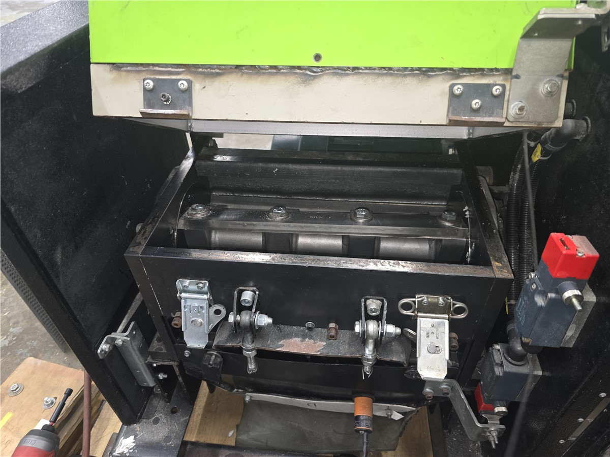 7.8" x 16.5" Conair #817, plastic granulator, 3-knife open rotor, 1/2" screen, 10 HP, 460/3/60 - Image 4