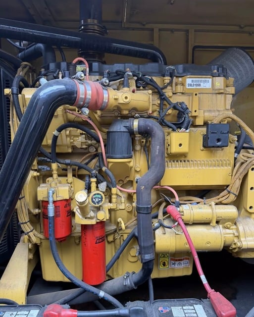300 KW Caterpillar #C9, Diesel Generator Set, 480 Volts, 1800 RPM, EMCP 4.2 control panel, 3PH, 590 hours - Image 5