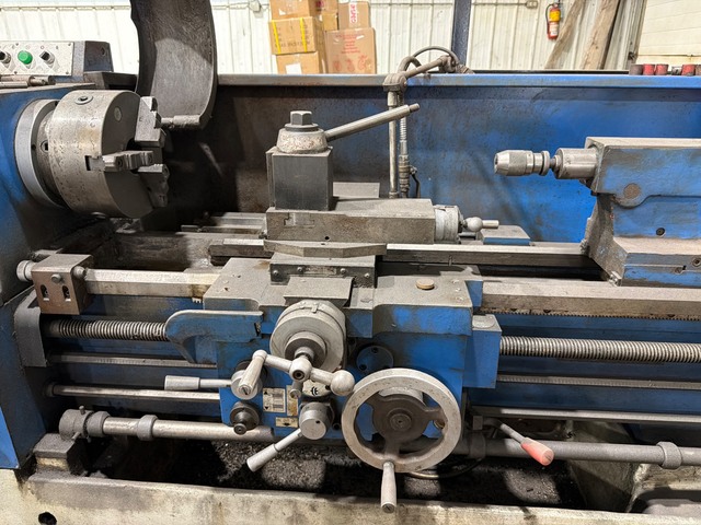 17"/26" x 40" Darbert #CY-S1740G, gap bed engine lathe, 9.4" swing over cross slide, 2000 RPM, 2" bore, 7.5 - Image 4
