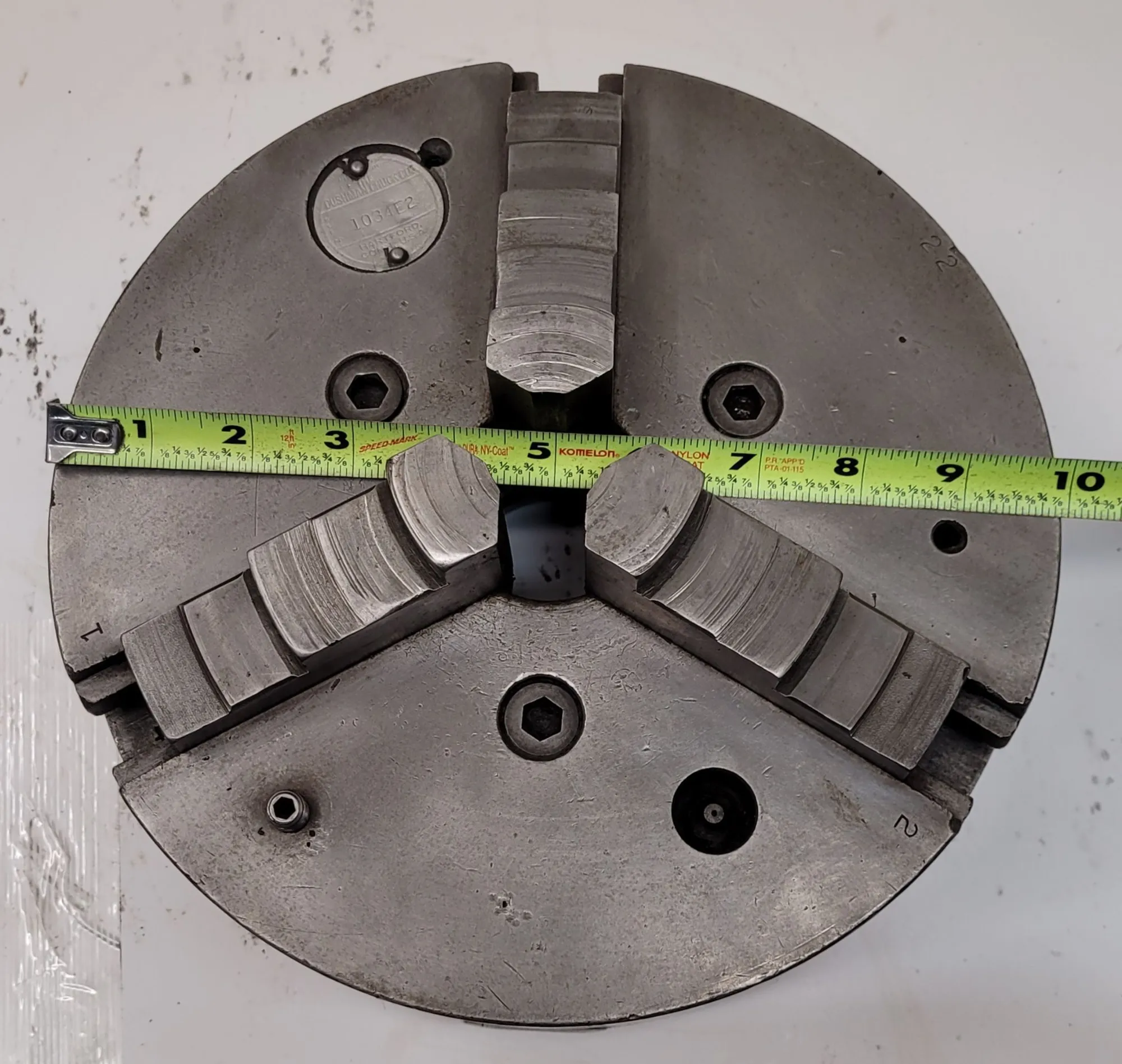 10" Cushman #1034E2, 3-jaw lathe chuck, 2" center hole, 94112 - Image 6