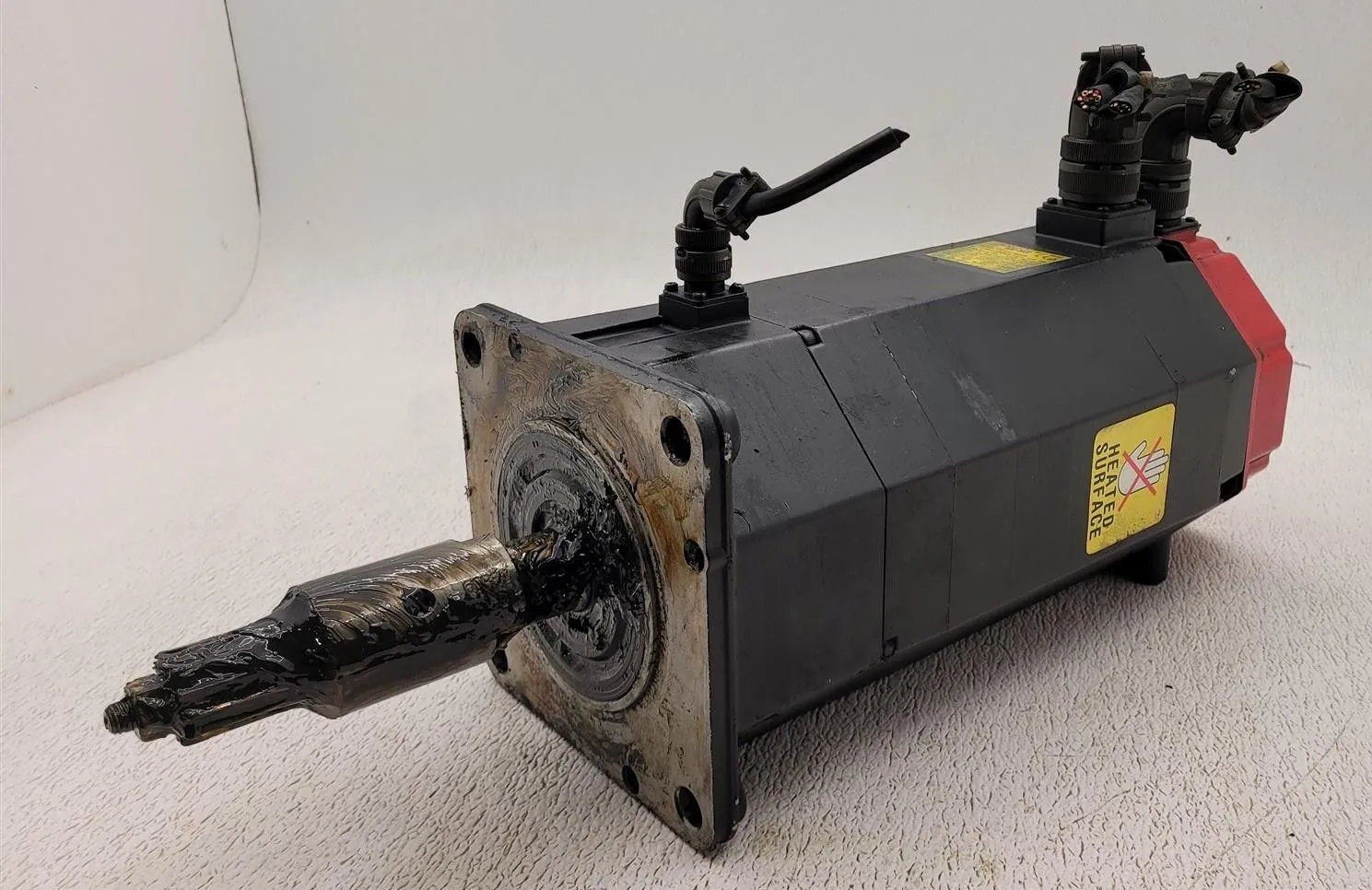 3.8 KW Fanuc #22/2000, AC servo motor, 157 Volts, 133 Hz, 15 A., 2000 RPM, 1998, 91783 - Image 5
