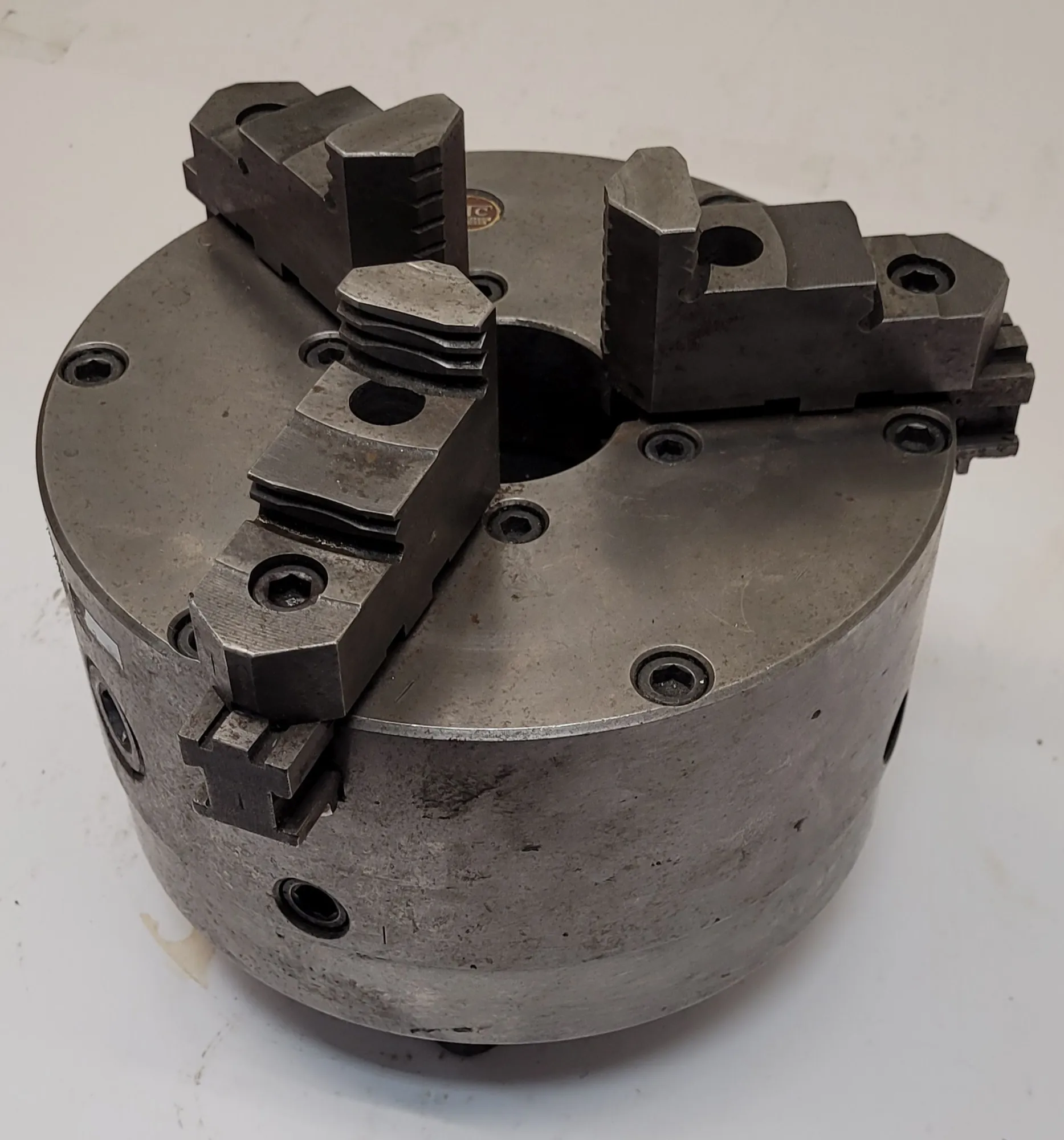 8" BTC, 3-jaw self-centering lathe chuck, D1-6 mount, 2-1/4" center hole ID, 94150 - Image 2