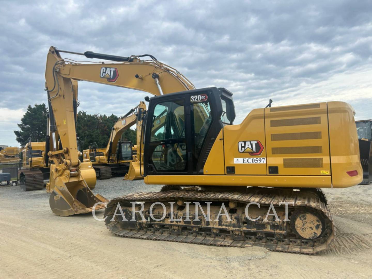 Caterpillar 320GC QC, 495 hours, S/N: LKS40597, 2025 - Image 8
