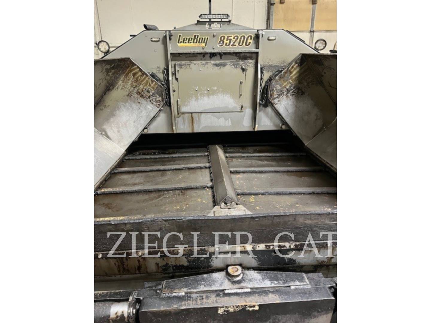 Lee-Boy 8520C, Asphalt Paver, 1435 hours, S/N: 372809, 2023 - Image 7