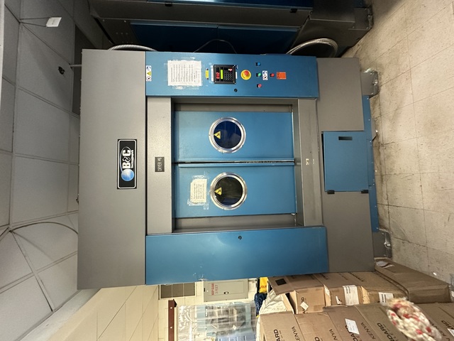 225 Lb. B & C Technologies #DI-225, Natural Gas Dryer, reversing drum, tilt function, microprocessor - Image 1