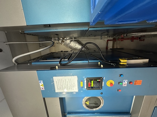 225 Lb. B & C Technologies #DI-225, Natural Gas Dryer, reversing drum, tilt function, microprocessor - Image 6