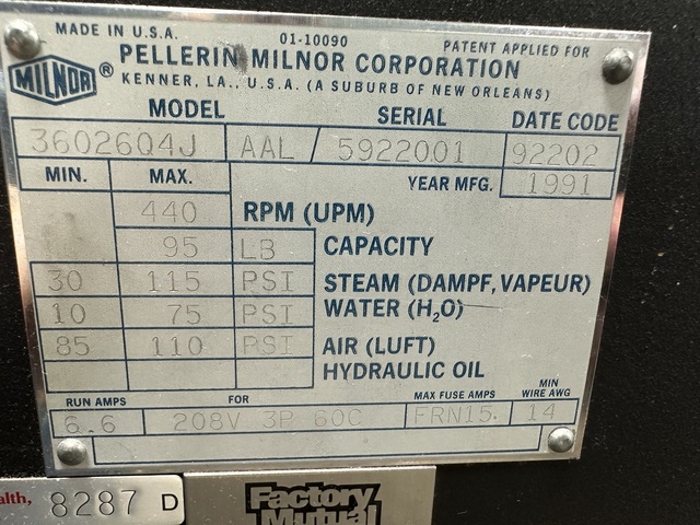 95 Lb. Milnor #36026Q4J, Washer Extractor, steam injection, 440 RPM extract, EP Plus Control, 208 Volt, 1991 - Image 4