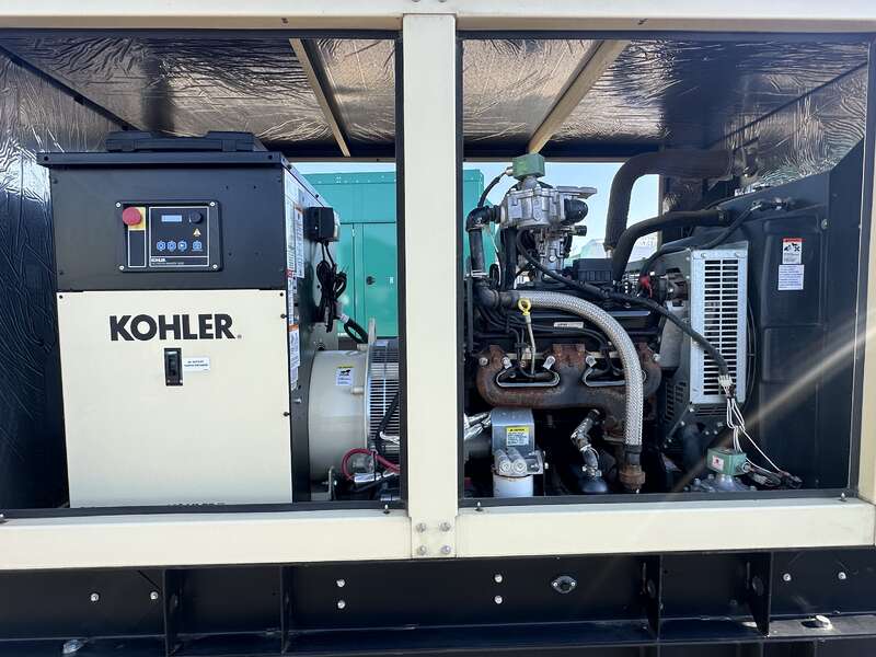60 KW Kohler #60REZGB, Natural gas / LP generator set, 120/240 Volts, 1-phase, 105 HP @ 1800 RPM, GM 5.7L - Image 4
