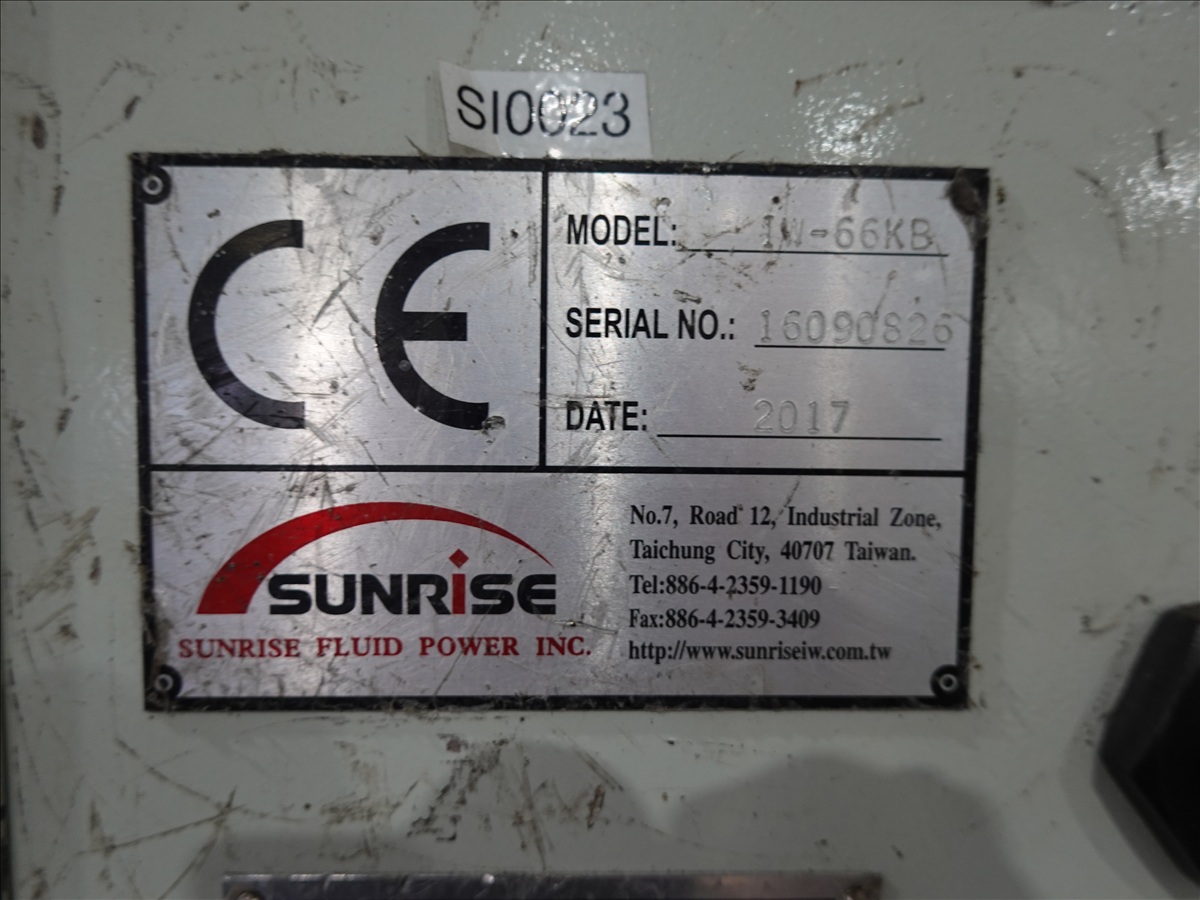 Sunrise #IW-66KB, Hydraulic Ironworker, 66 ton, 2017 - Image 4