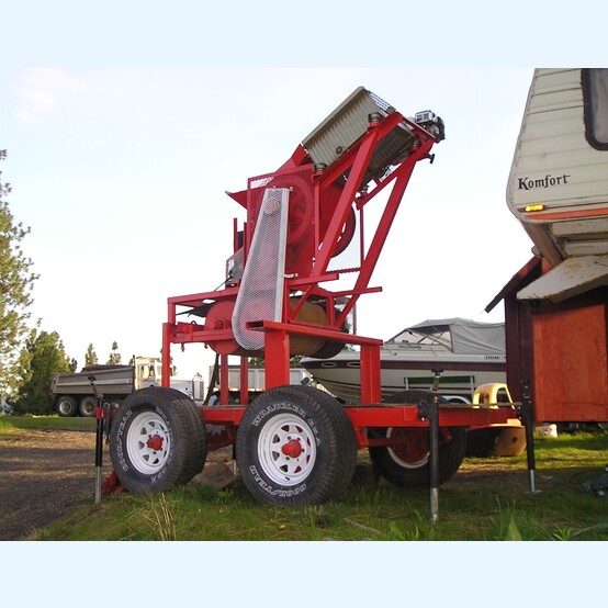 Custom Jaw and Roll Crusher Plant, diesel engine, 12HP - Image 1