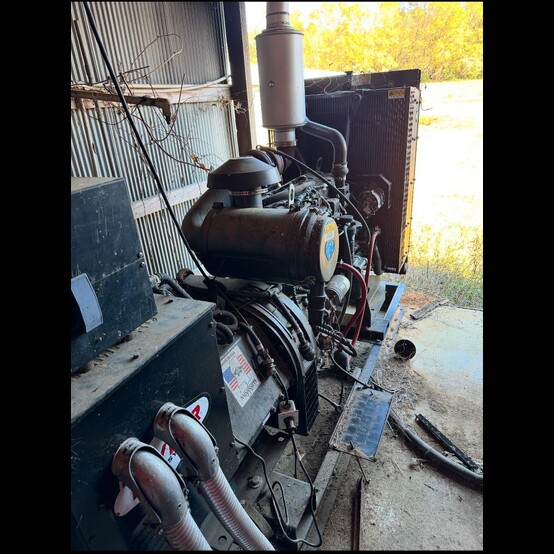 185 KW Taylor #TA185J, Diesel Generator, 120/240 Volts, John Deere engine, 1800 RPM, 500-gallon fuel tank - Image 6