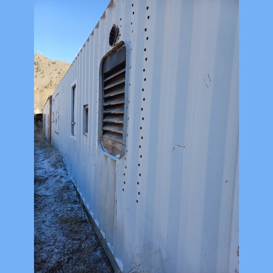 150 KW Cummins #DGFA-4485256, Diesel Generator, voltage selector switch, 252 HP Cummins engine, 1800 RPM - Image 6