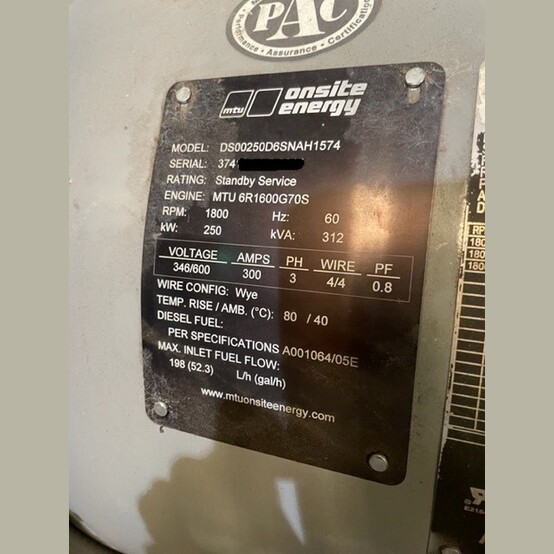 250 KW MTU, Diesel Generator, 600 Volts, 1800 RPM, 300 amp circuit breaker, DGC 2020 control panel, 2014 - Image 5