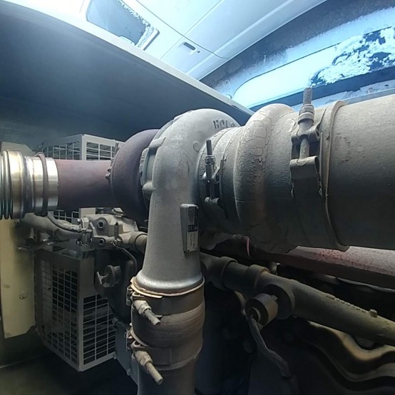 250 KW Cummins #855, Diesel Generator, 480 Volt, trailer mounted, 914 hours, 1990 - Image 3