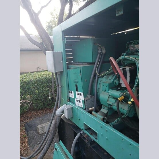 30 KW Cummins Onan #30.0DL6-15R, Diesel Generator, 208/480 Volts, 1800 RPM, 200-gallon DW fuel tank, 3330 - Image 4