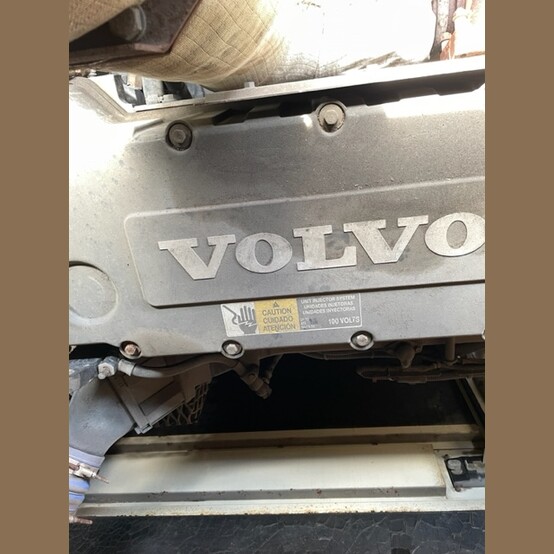 350 KW Triton, Diesel Generator, 240/480 Volts, 1800 RPM, autostar control panel, 1000-gallon base fuel tank - Image 5