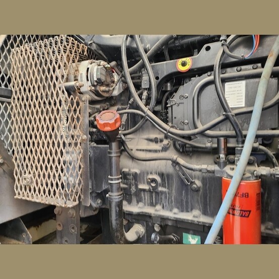 350 KW Triton, Diesel Generator, 240/480 Volts, 1800 RPM, autostar control panel, 1000-gallon base fuel tank - Image 7