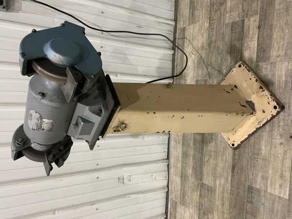 8" General #EG-800, double pedestal g5rinder, part rest, on pedestal, 3/4 HP, 3450 RPM - Image 6
