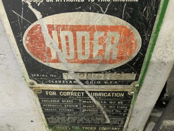 Yoder #M2, rollformer head & outboard, 2' shaft diameter, 20" roll space, 2 HP, dimpling rolls on machine - Image 10