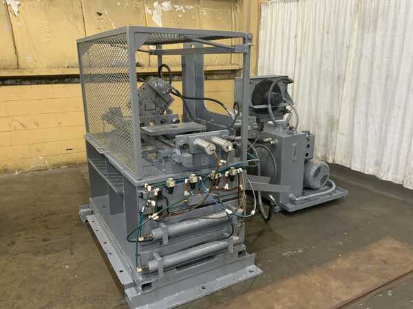 Form Process Engineering hydraulic flying cut off, 20" stroke, 20 HP - Image 1
