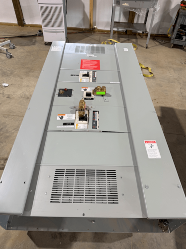 600 Amp. Eaton, Pow-R-Line PRL4, Panelboard, 480Y/277 Volts, 3PH, 4-wire, (3) 600 amp breakers, 2013 - Image 1