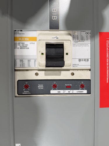 600 Amp. Eaton, Pow-R-Line PRL4, Panelboard, 480Y/277 Volts, 3PH, 4-wire, (3) 600 amp breakers, 2013 - Image 3