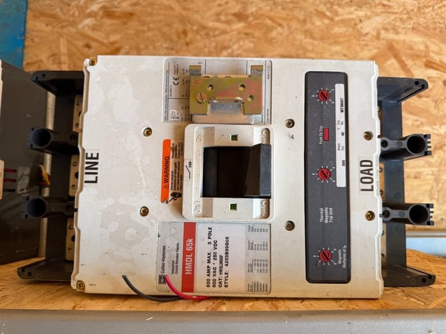 800 Amps, Eaton/Cutler Cutler-Hammer, HMDLDC3800F, Molded Case Circuit Breaker Frame, 600 VAC/250 VDC, 3-pole - Image 1