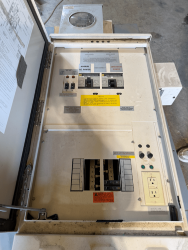 200 Amp. Evergood, Manual Transfer Switch Panel w/ Integrated Load Center, 120/240 Volts, NEMA 3R - Image 2