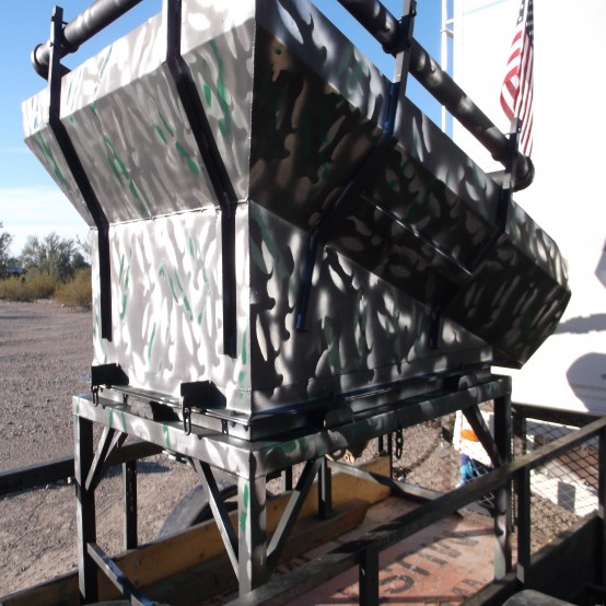 4' 7" x 5' 10" Hopper Shaker Deck Gold Wash Plant - Image 1
