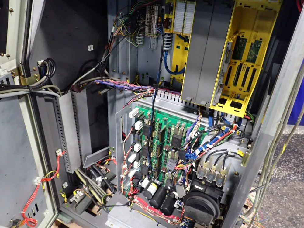 Fanuc #A05B-2403-B042, robot control system, 2000 - Image 9
