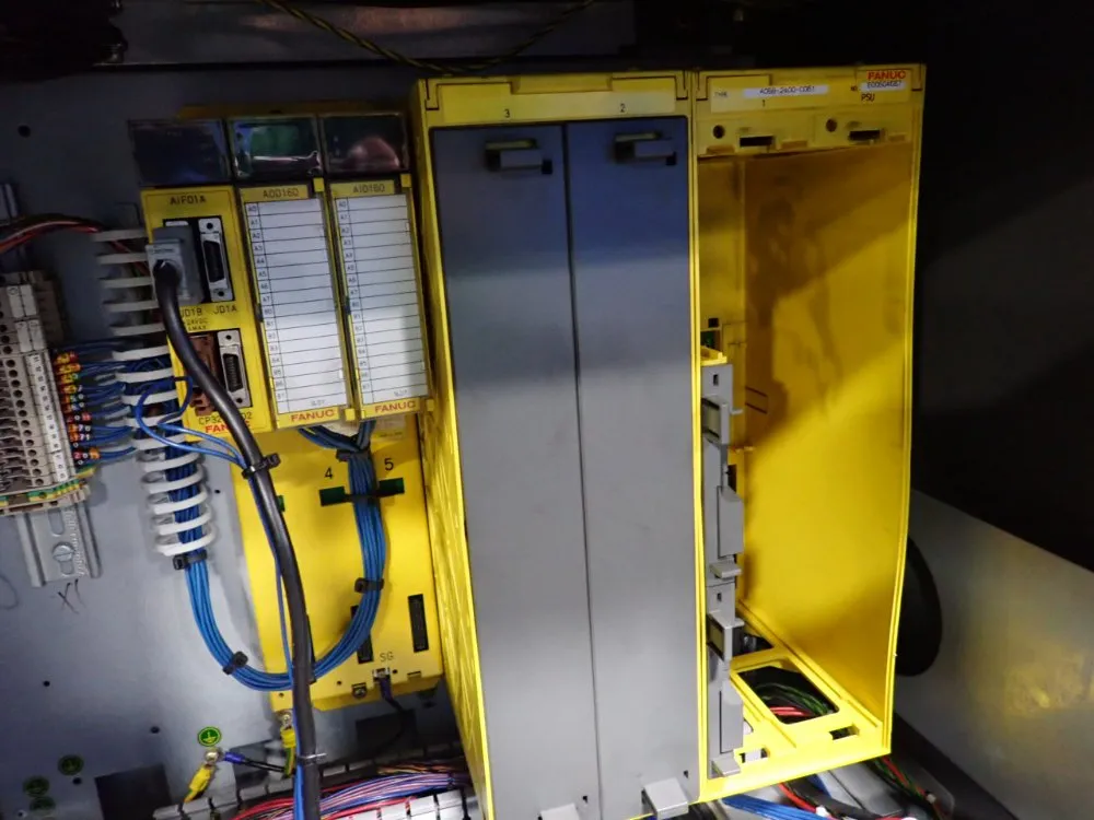 Fanuc #A05B-2403-B042, robot control system, 2000 - Image 10