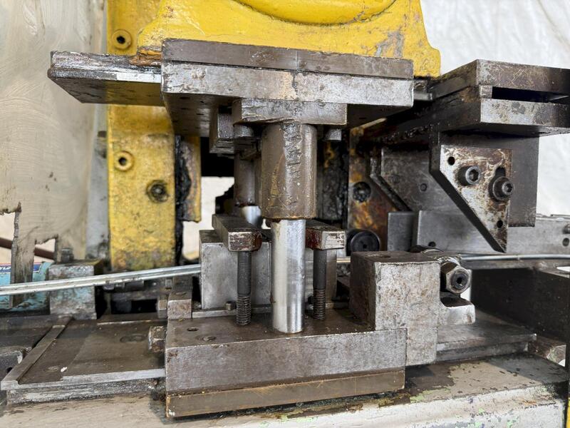 25 Ton, Yoder #P-25, open throat cut-off press - Image 5