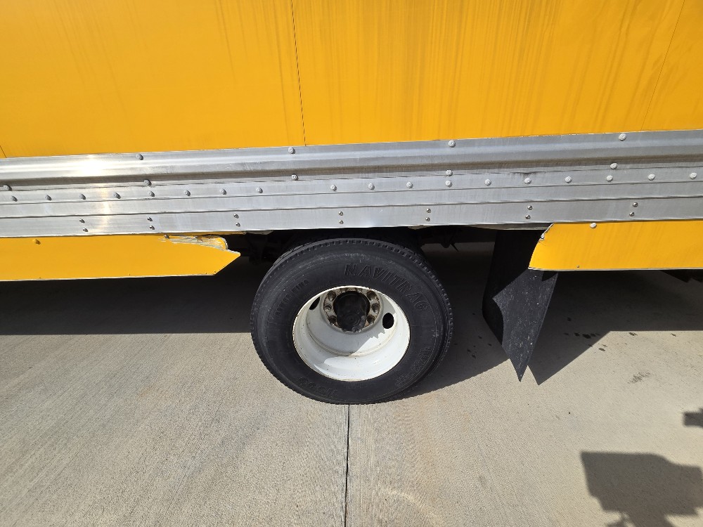 International #DuraStar-4300, box truck, 7.6L diesel engine, Allison 1000/2000 automatic trans., 25999 GVWR - Image 5