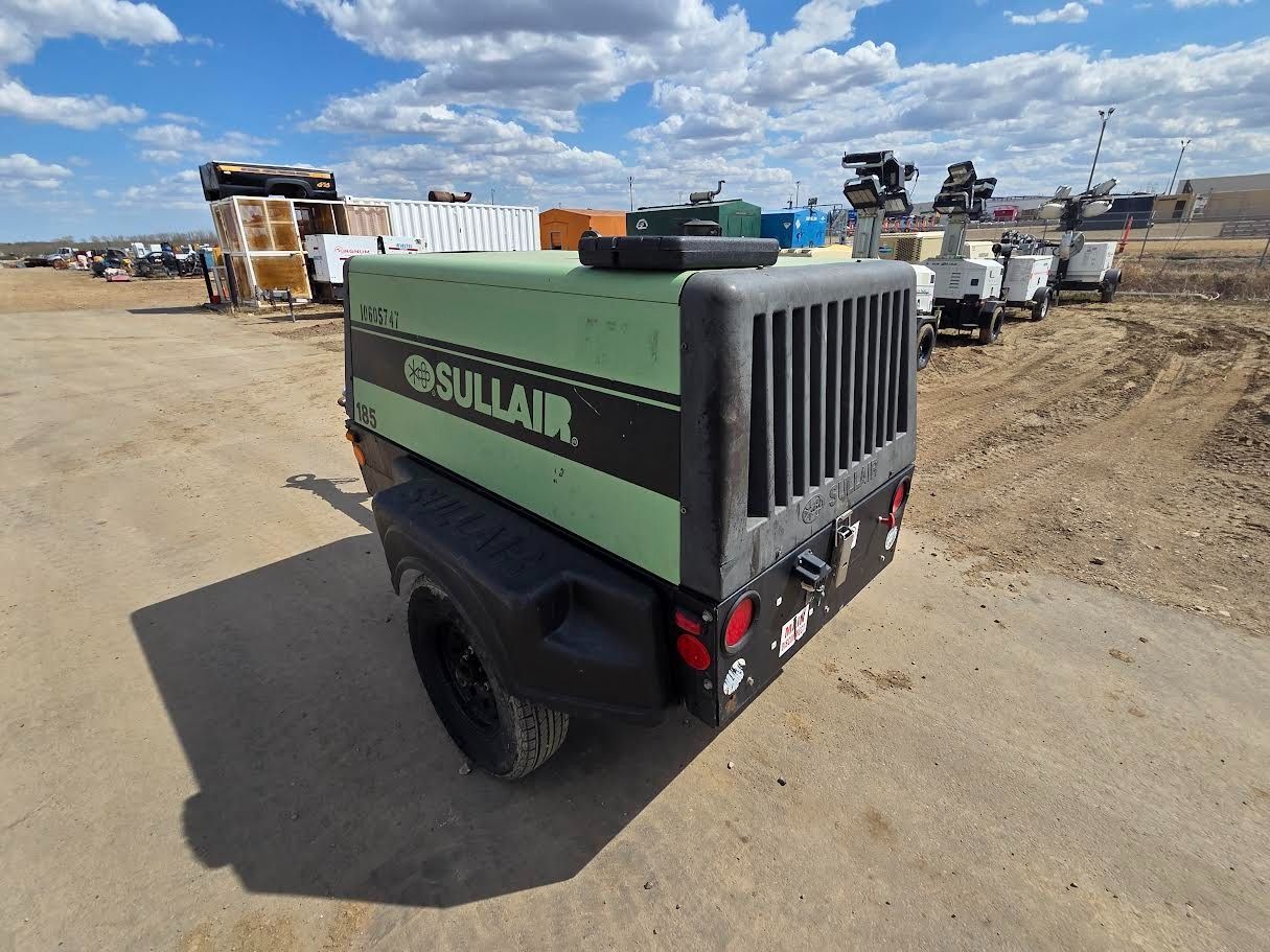 185 cfm, 100 psi, Sullair #185DPQ, air compressor, 49 HP engine, Tier 4 Final, 27 gallon fuel tank, 2017 - Image 9