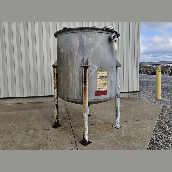 630 gallon Stainless Steel tank, 60" diameter x 58" straight side, bolted top cover, dished bottom - Image 2